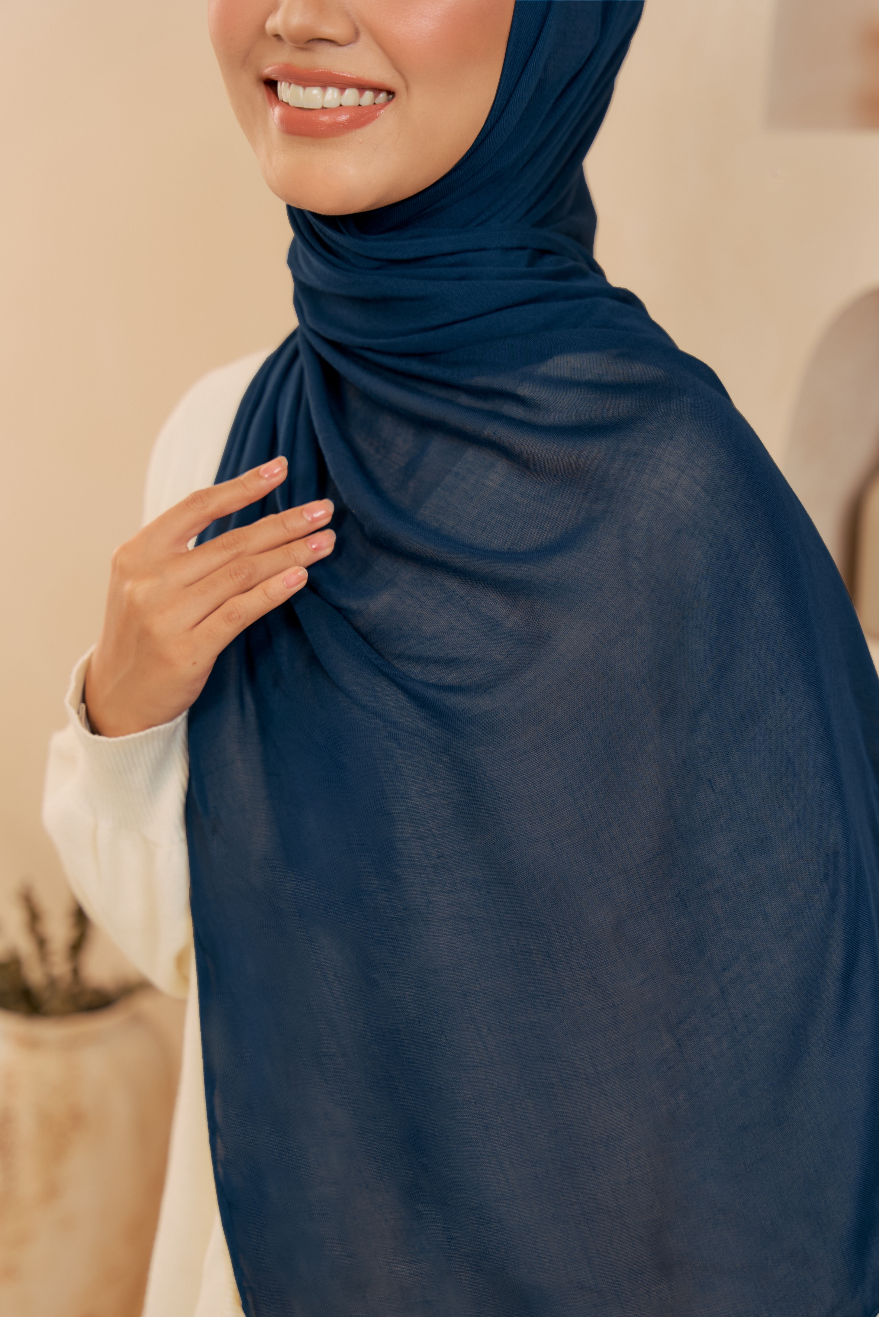 REA Modal Shawl in Teal Blue